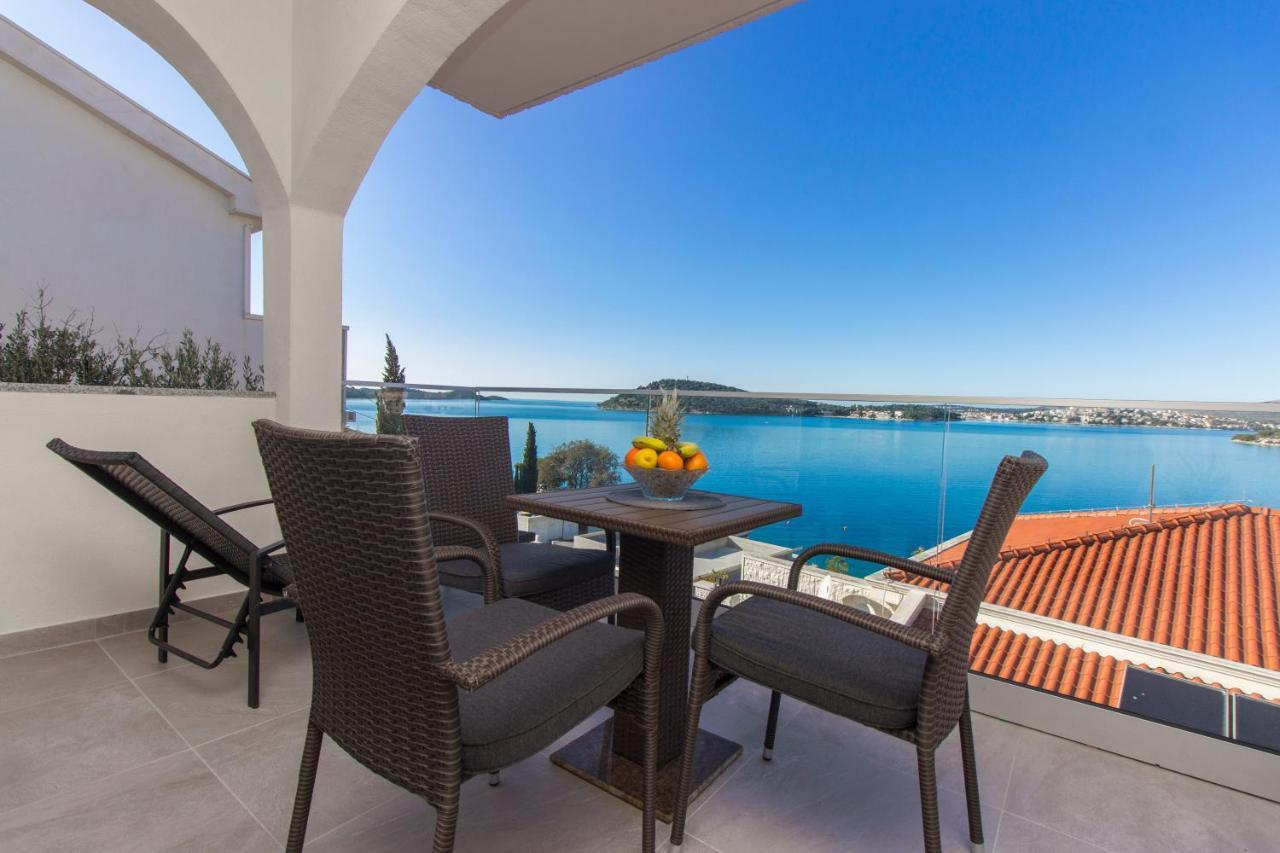 Apartmani Malis Ražanj Exterior foto